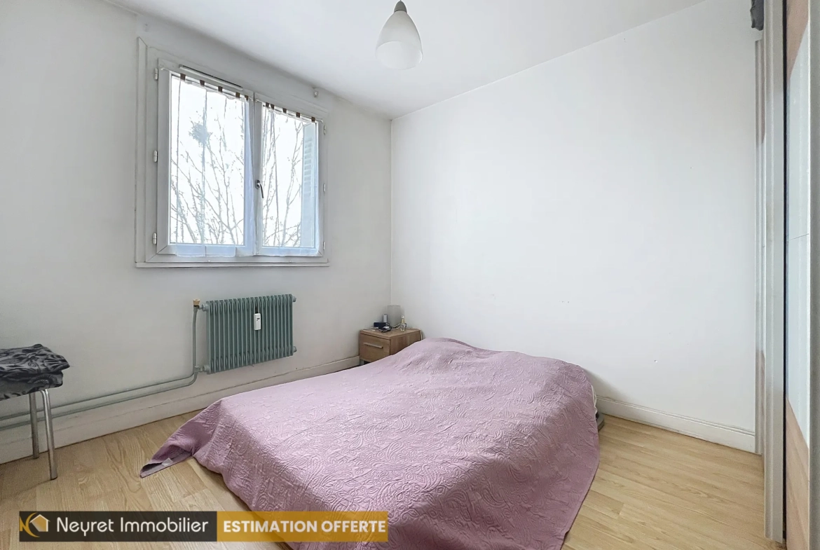 Appartement T3 à Oullins Pierre Benite avec balcon, parking et cave 