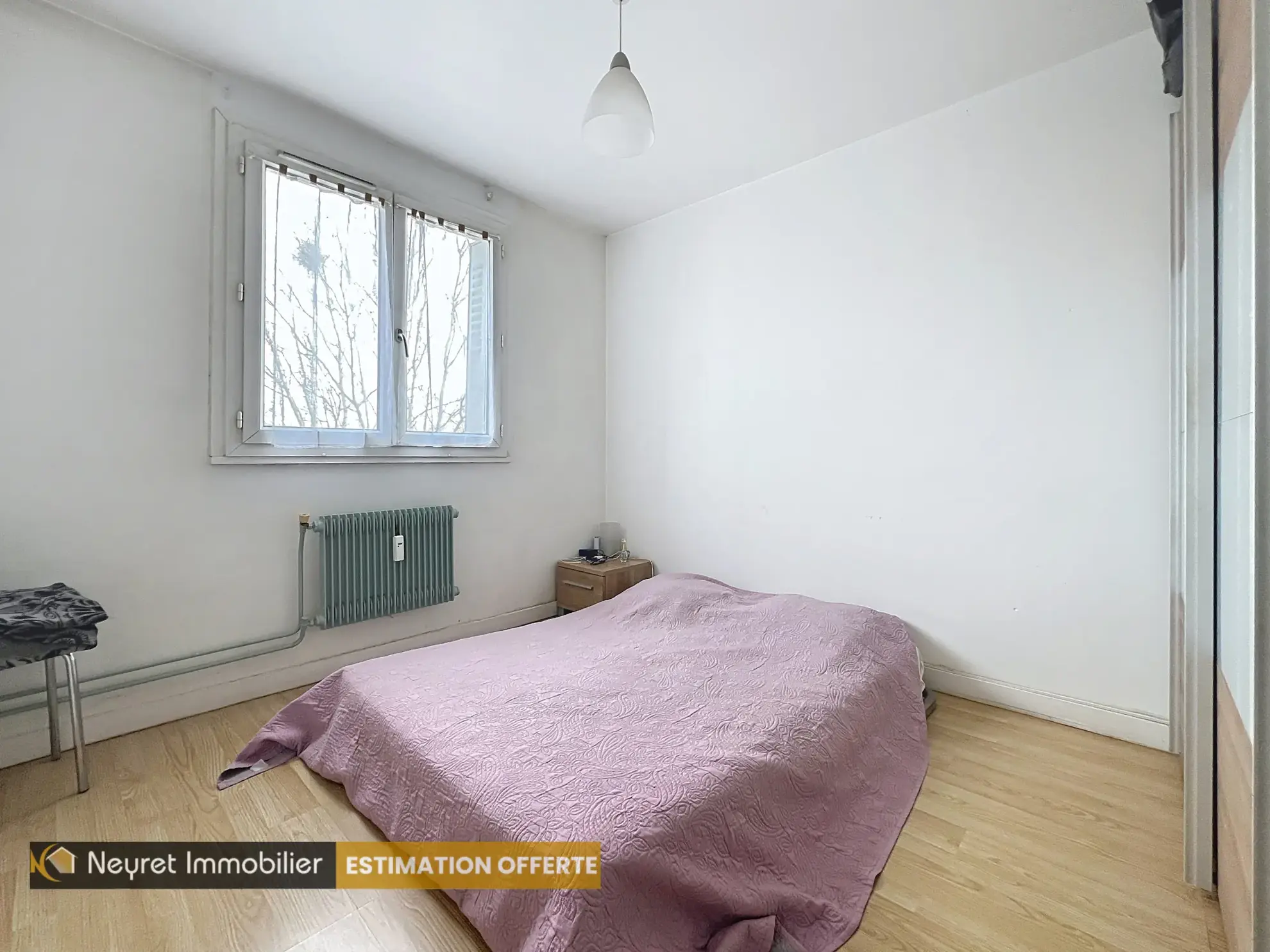 Appartement T3 à Oullins Pierre Benite avec balcon, parking et cave 