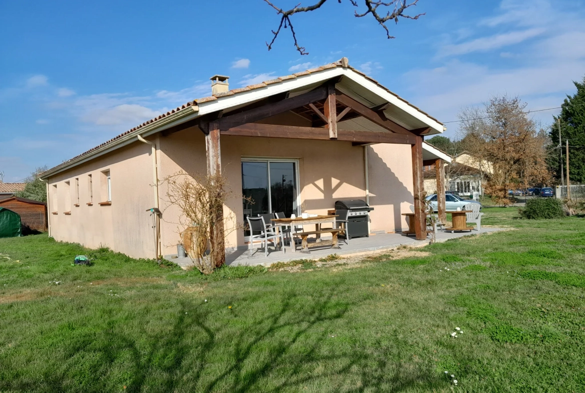 Charmante maison de plain-pied avec jardin à Castelsarrasin 