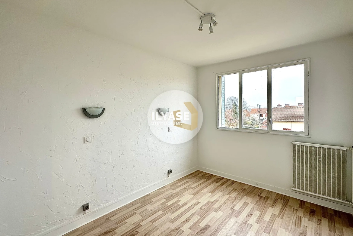 Appartement T3 à vendre à Chalon-sur-Saône - 53 m², balcon et garage privatifs 