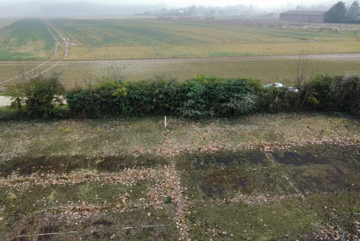 Terrain constructible de 400 m² à Jouars-Pontchartrain dans les Yvelines 