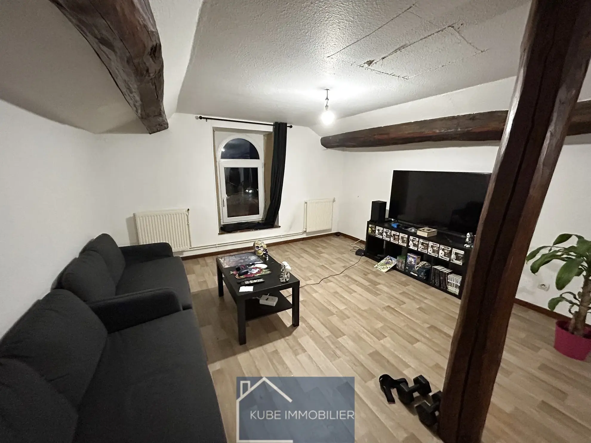 Investissement immobilier à Remilly - Immeuble de 4 logements loués 