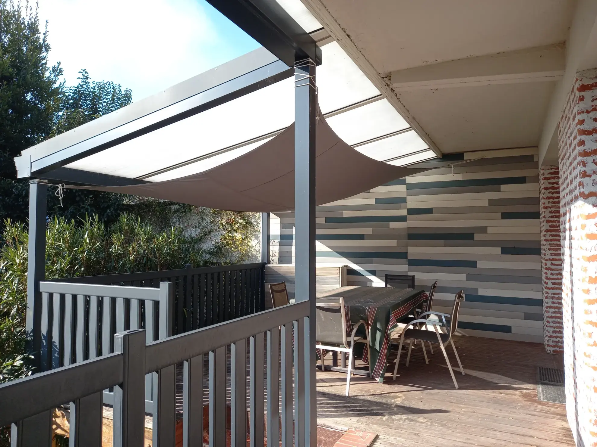 Charmante maison avec dépendance, garage et jardin à Moissac 