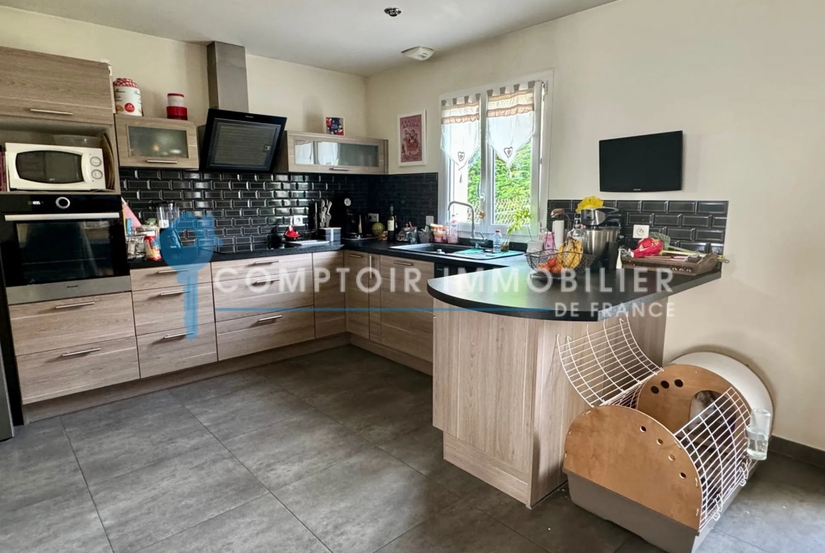 À vendre maison récente avec sous-sol à Villabé (91) dans l'Essonne 