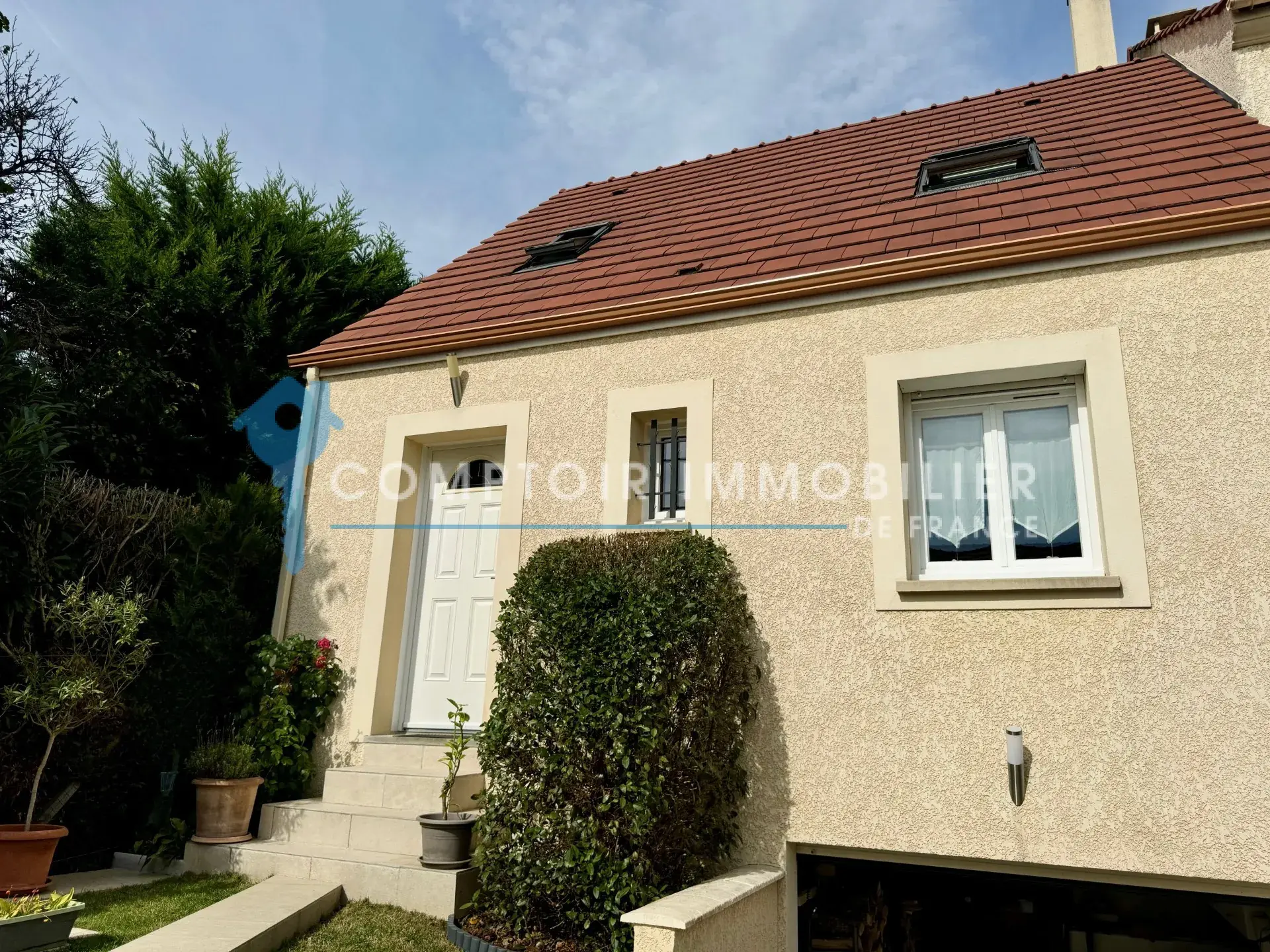 À vendre maison récente avec sous-sol à Villabé (91) dans l'Essonne 