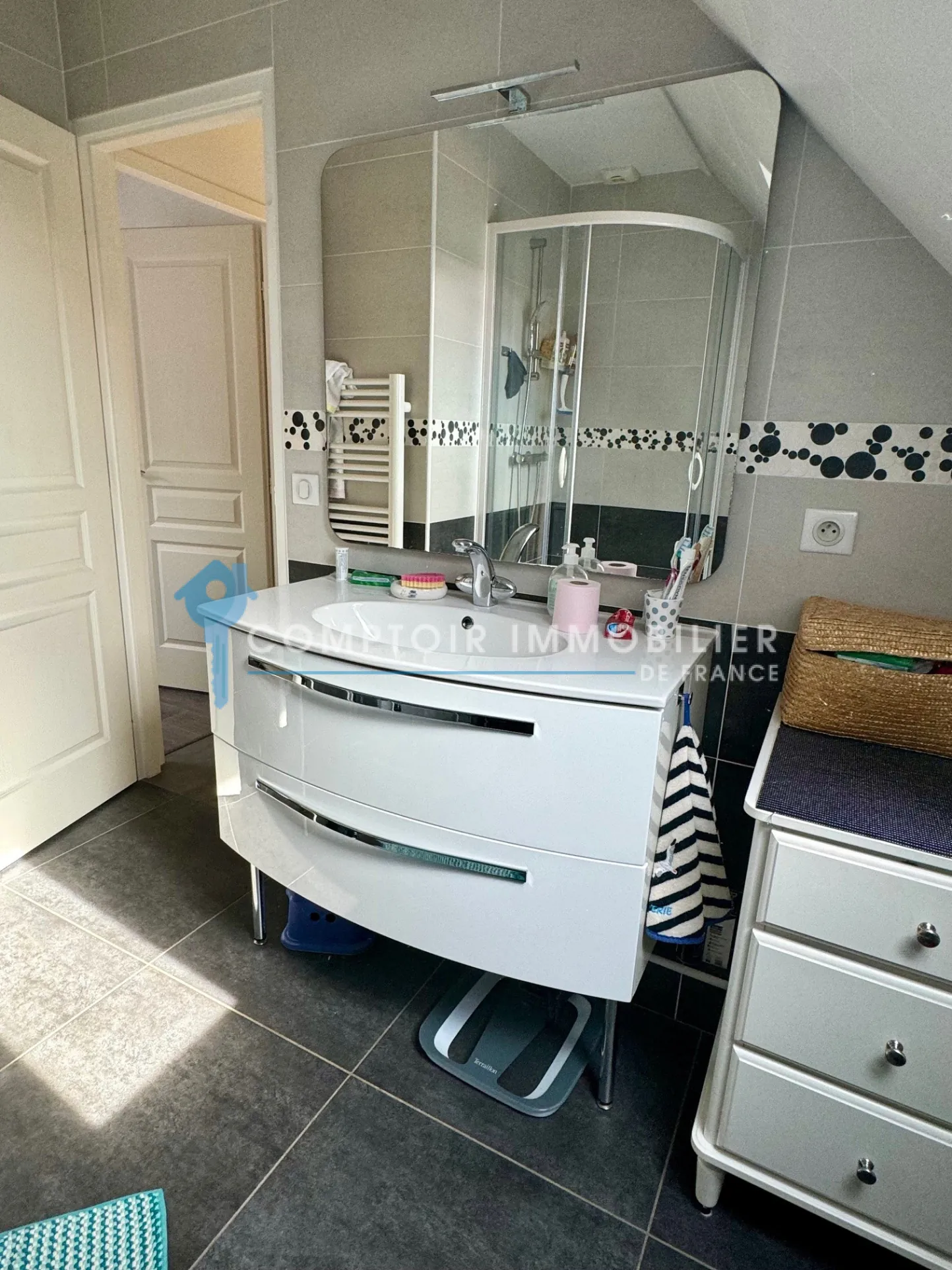 À vendre maison récente avec sous-sol à Villabé (91) dans l'Essonne 