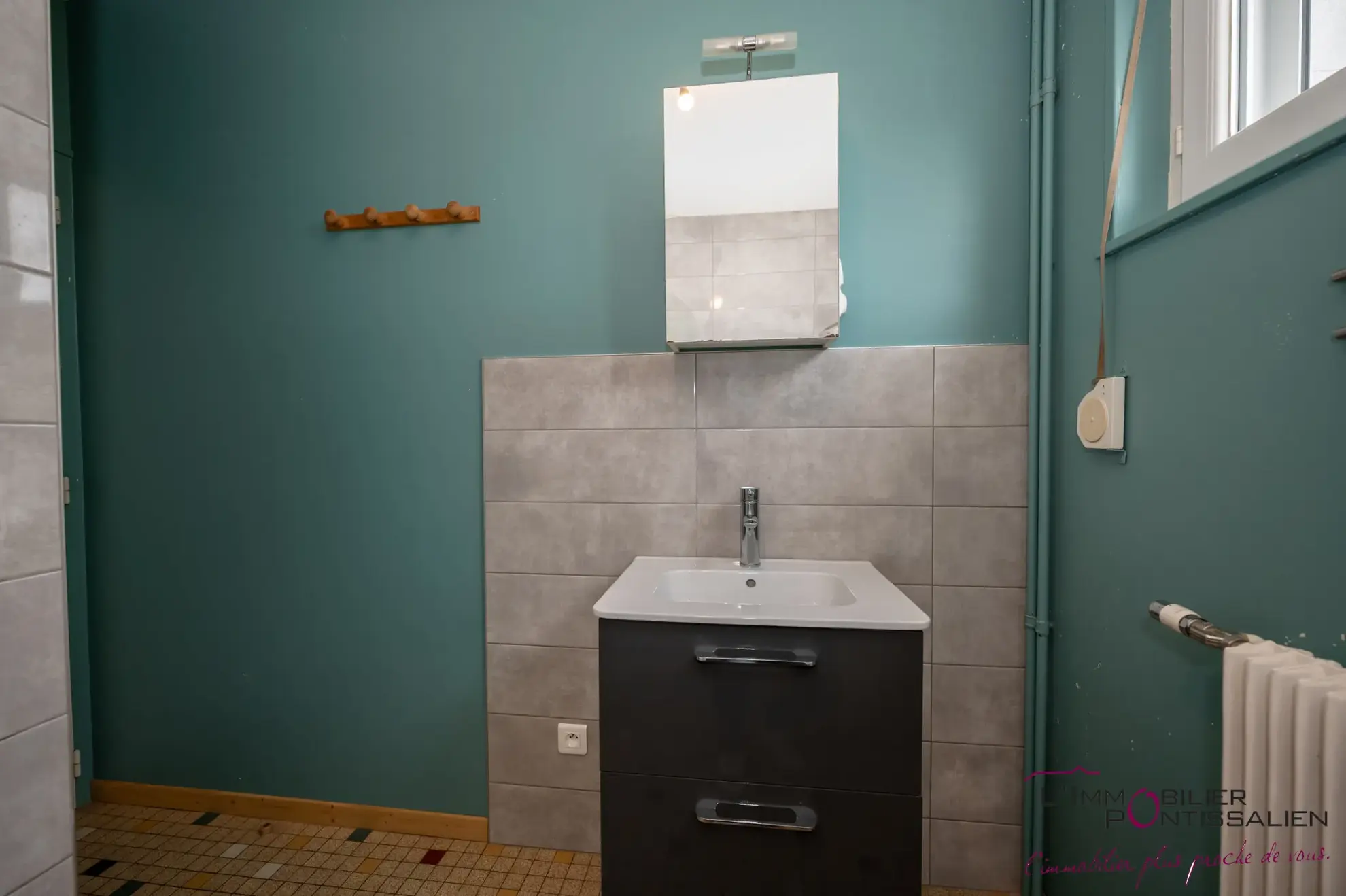 Maison individuelle avec 6 chambres sur 676 m² à Courvières, Franche-Comté 