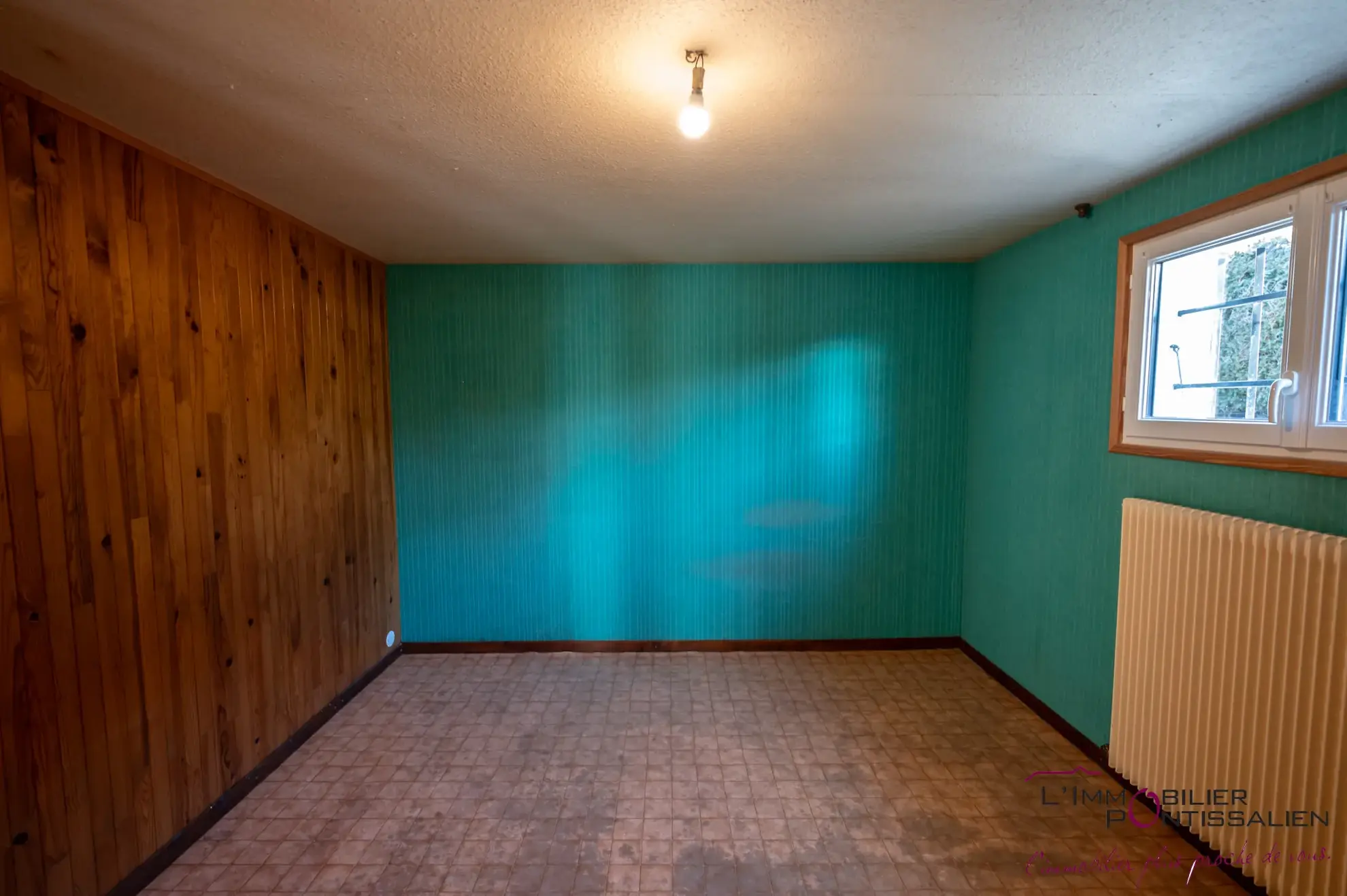 Maison individuelle avec 6 chambres sur 676 m² à Courvières, Franche-Comté 