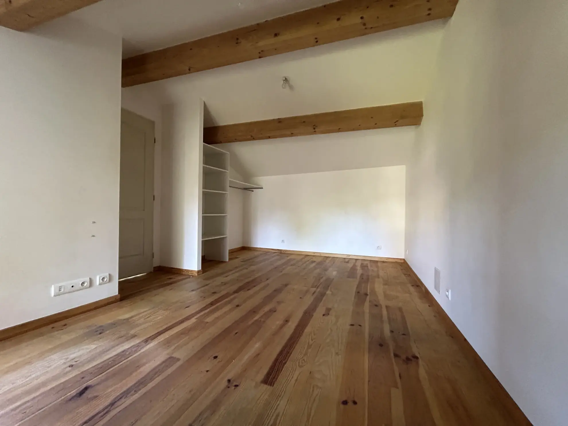 Maison de 95 m² avec jardin à Cudos, proche commodités 