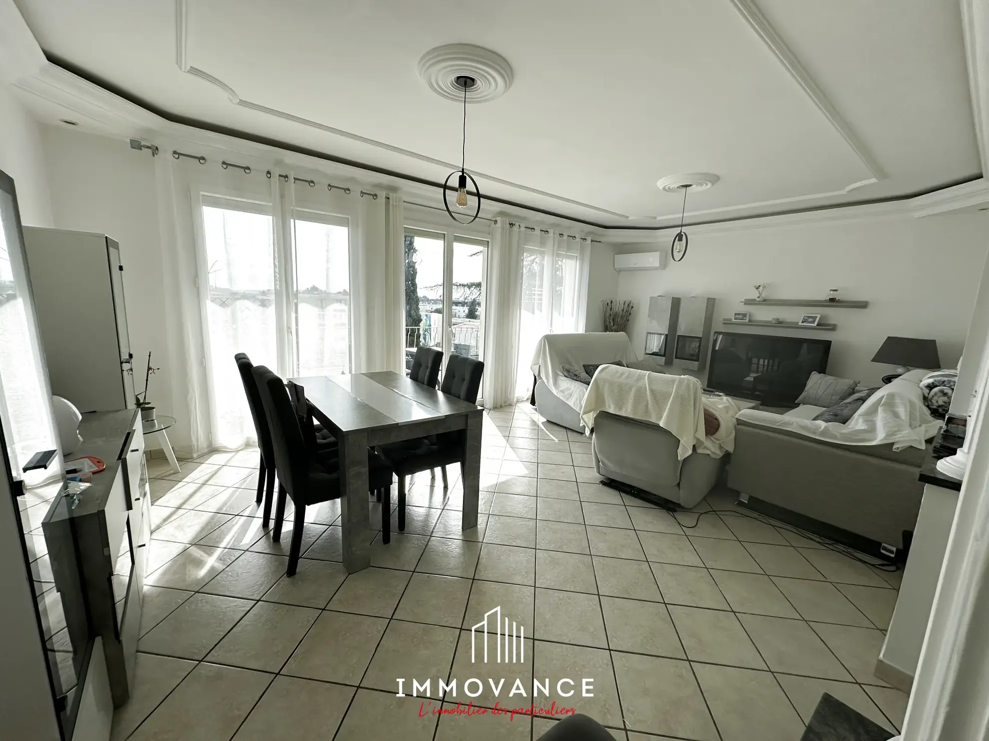 Appartement lumineux rénové avec terrasse à Montpellier Alco/Celleneuve 