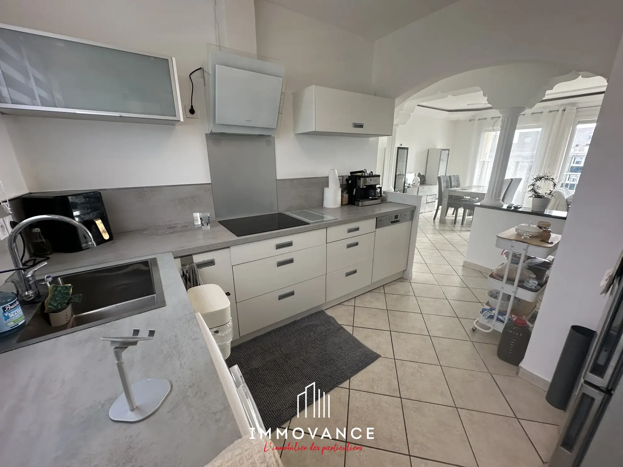 Appartement lumineux rénové avec terrasse à Montpellier Alco/Celleneuve 