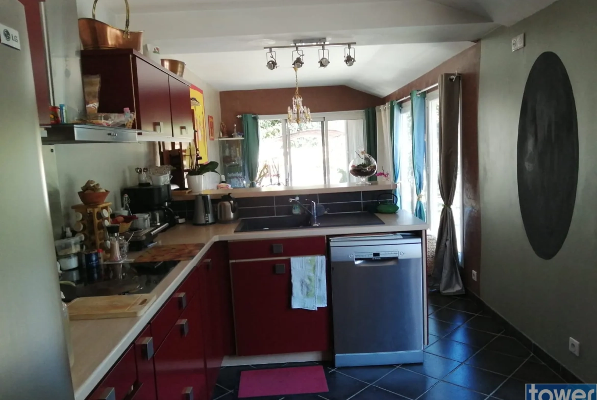 Maison de village à vendre à Arles-sur-Tech avec terrasse et potentiel locatif 