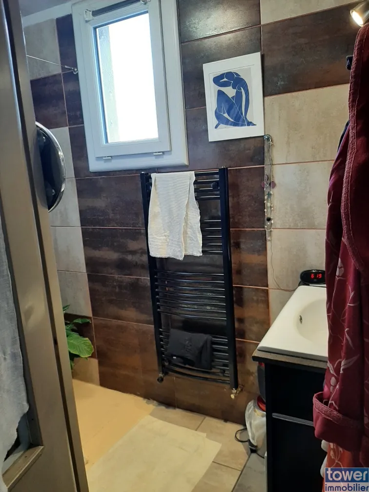Maison de village à vendre à Arles-sur-Tech avec terrasse et potentiel locatif 