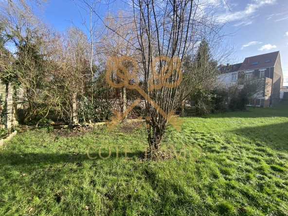 Maison d'architecte avec jardin à Henin-Beaumont – 3 chambres, modernité et calme 