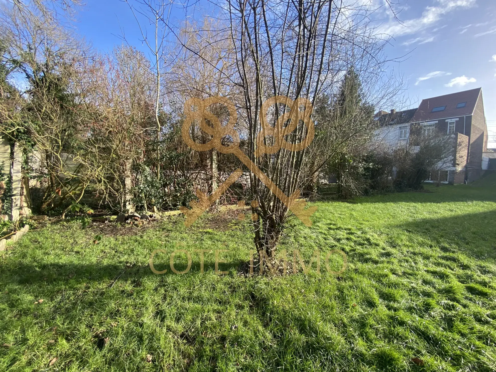 Maison d'architecte avec jardin à Henin-Beaumont – 3 chambres, modernité et calme 