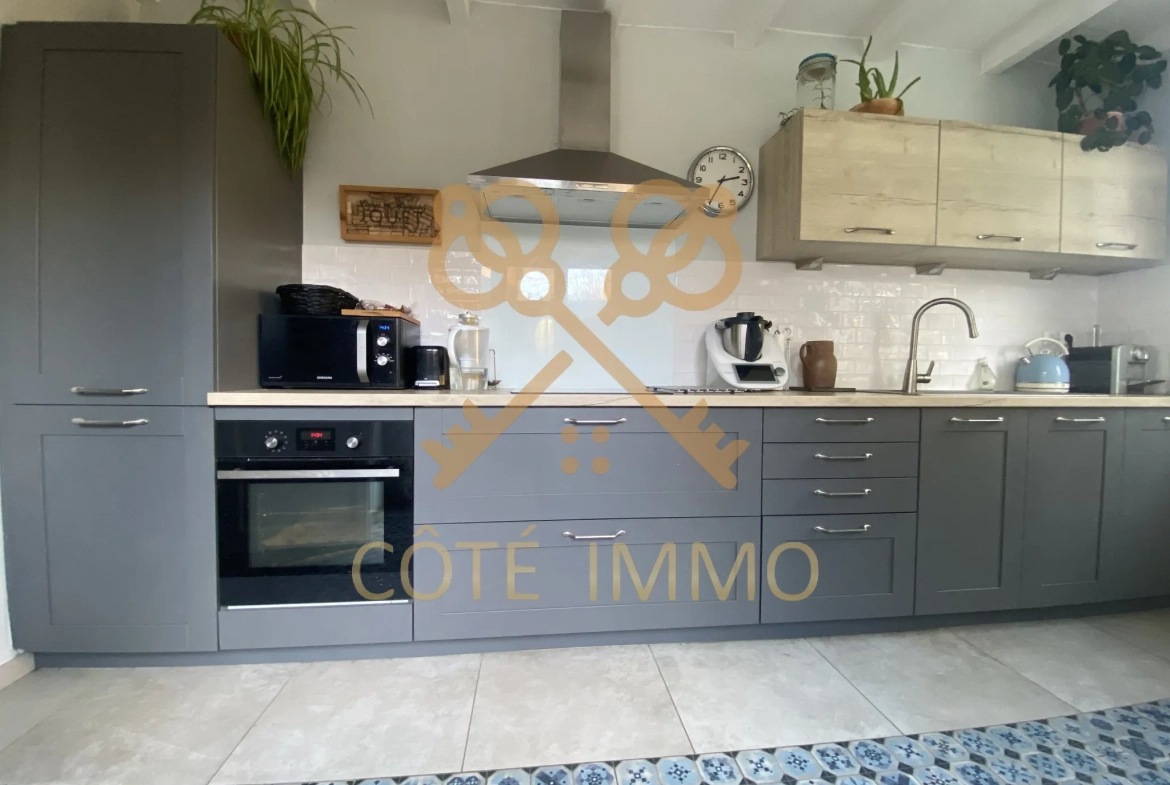 Maison d'architecte avec jardin à Henin-Beaumont – 3 chambres, modernité et calme 