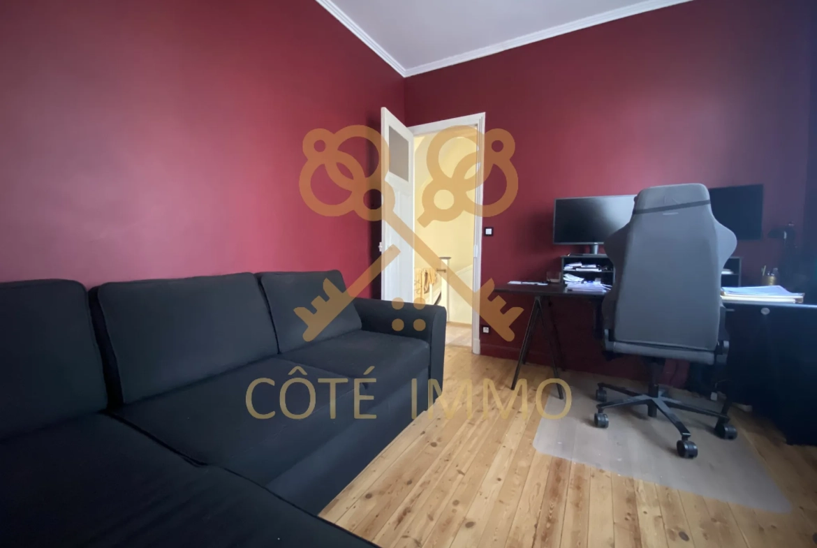 Maison d'architecte avec jardin à Henin-Beaumont – 3 chambres, modernité et calme 