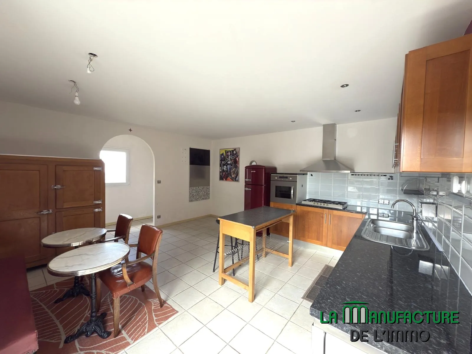 Villa 4 chambres avec piscine, garage, et chalet en bois à Fontanes, Loire 