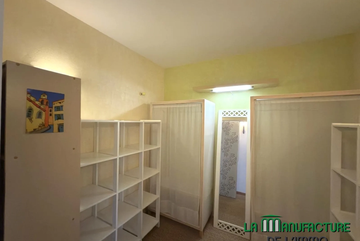 Villa 4 chambres avec piscine, garage, et chalet en bois à Fontanes, Loire 