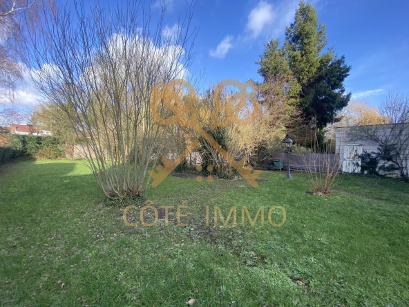 Maison d'architecte avec jardin à Henin-Beaumont – 3 chambres, modernité et calme 