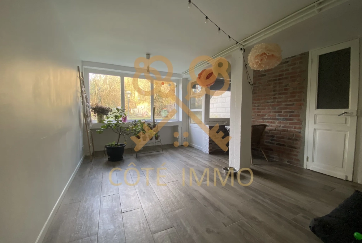 Maison d'architecte avec jardin à Henin-Beaumont – 3 chambres, modernité et calme 