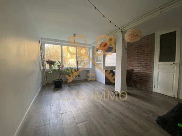 Maison d'architecte avec jardin à Henin-Beaumont – 3 chambres, modernité et calme 
