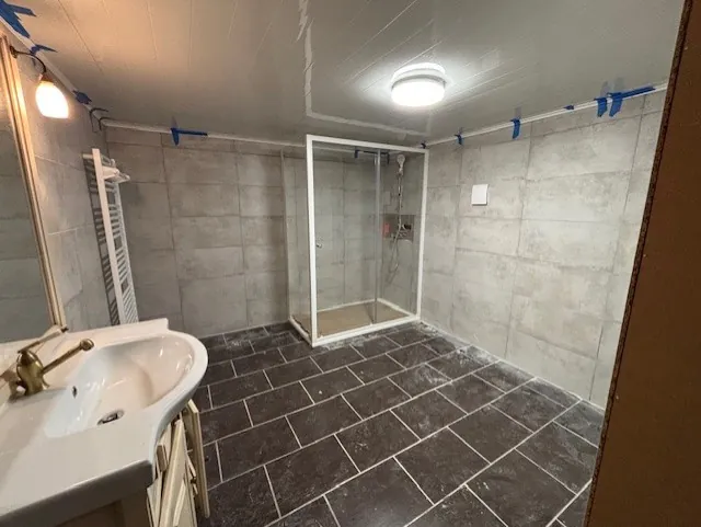 Maison familiale à Elbeuf avec jardin de 600 m² et vue panoramique 