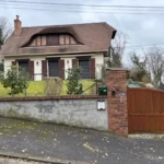 Maison familiale à Elbeuf avec jardin de 600 m² et vue panoramique