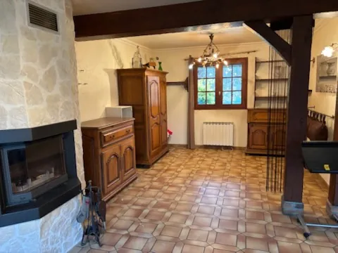 Maison familiale à Elbeuf avec jardin de 600 m² et vue panoramique 