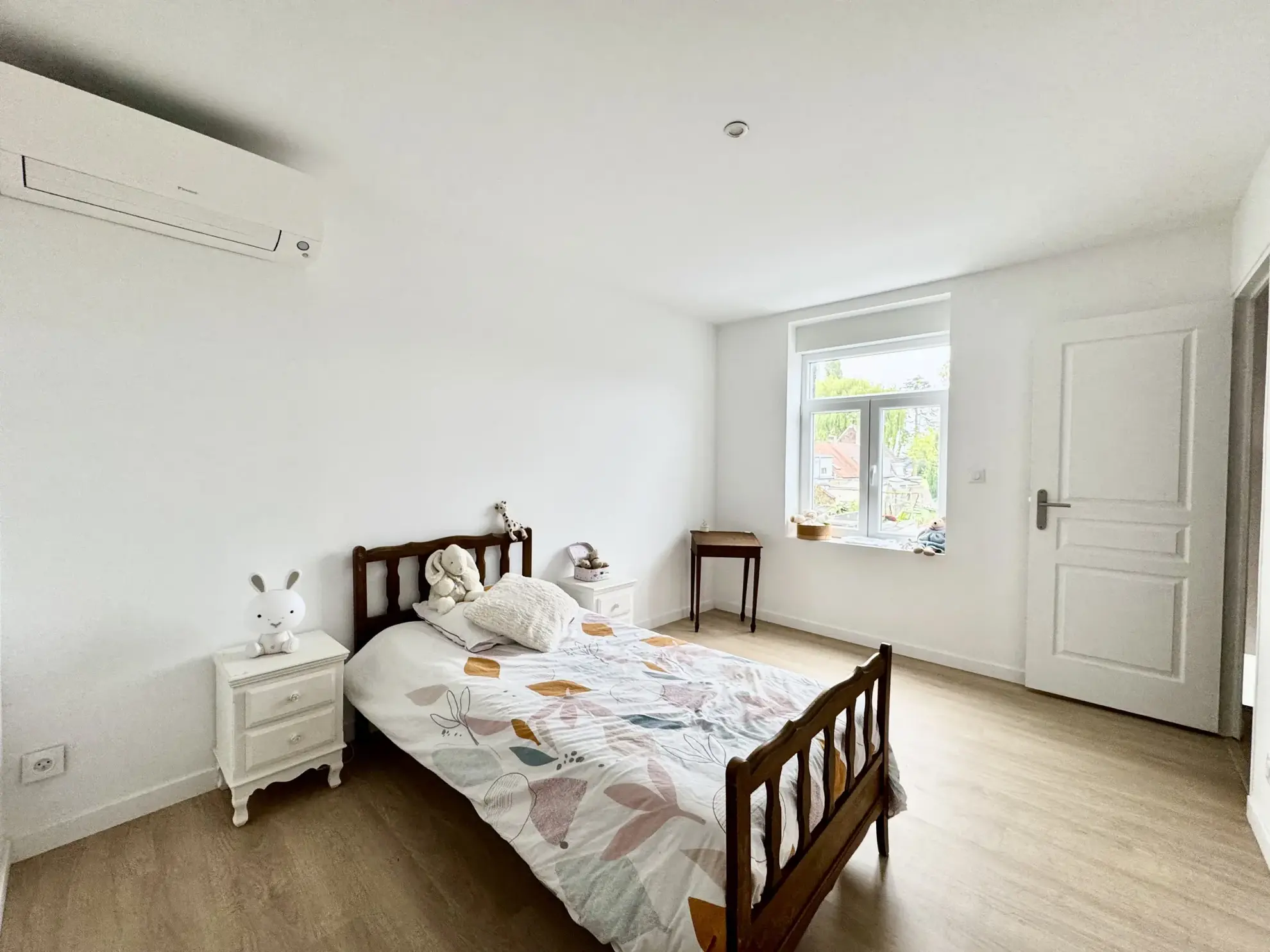 Maison familiale rénovée avec jardin à Tourcoing La Marlière 