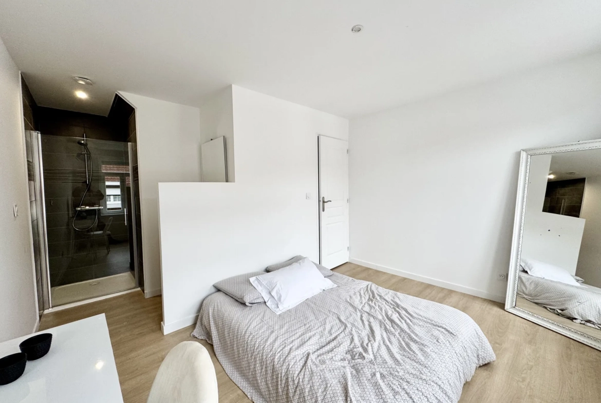 Maison familiale rénovée avec jardin à Tourcoing La Marlière 