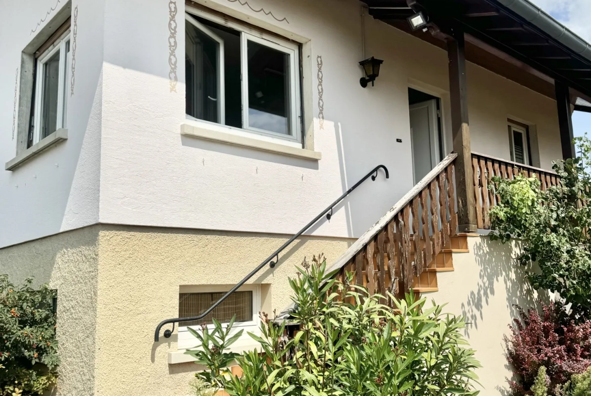 À vendre deux maisons avec terrain constructible à Guebwiller, secteur Mulhouse-Colmar 