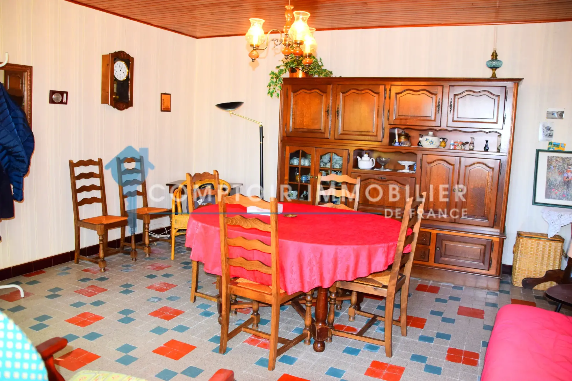 Maison de village avec appartement indépendant à Issanlas, Ardèche 
