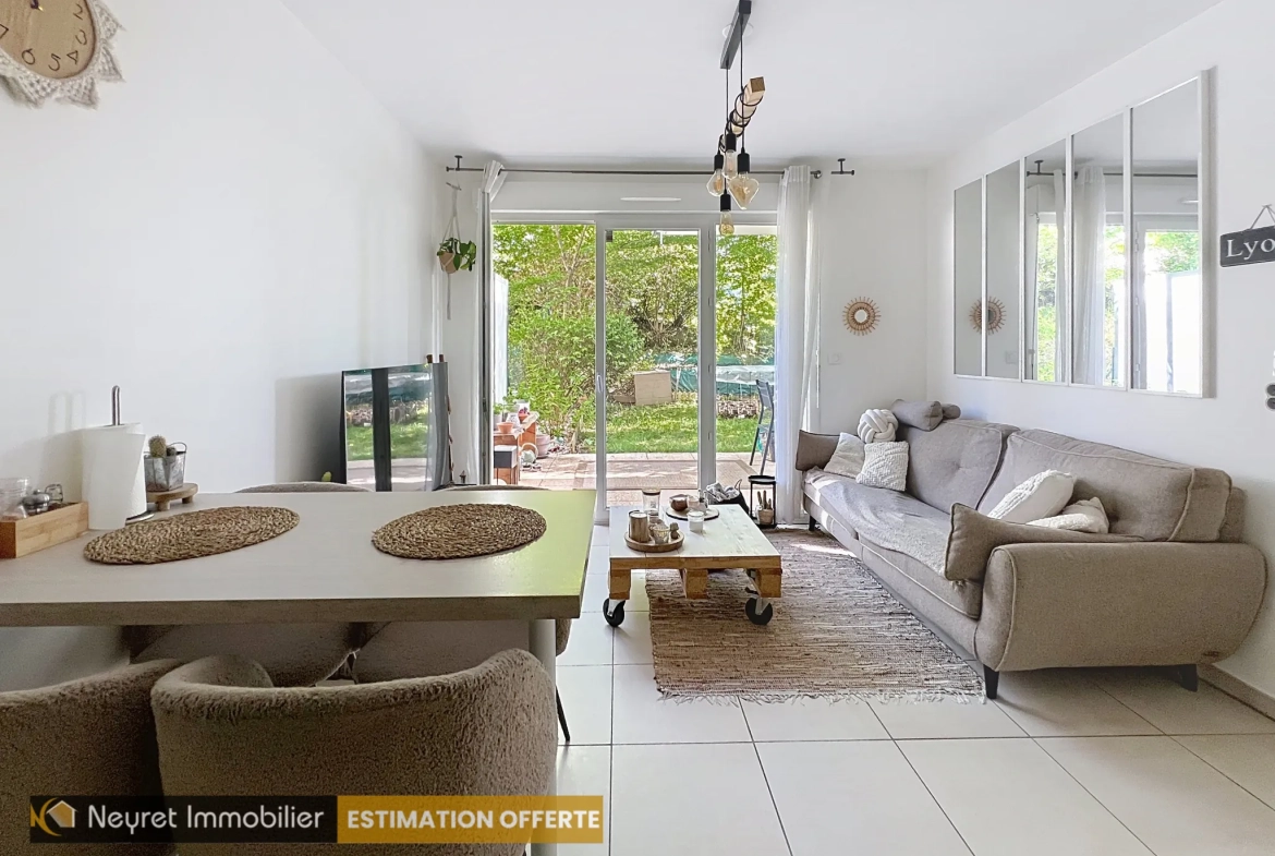 Appartement T2 avec jardin privatif à Vernaison centre - 40 m² 