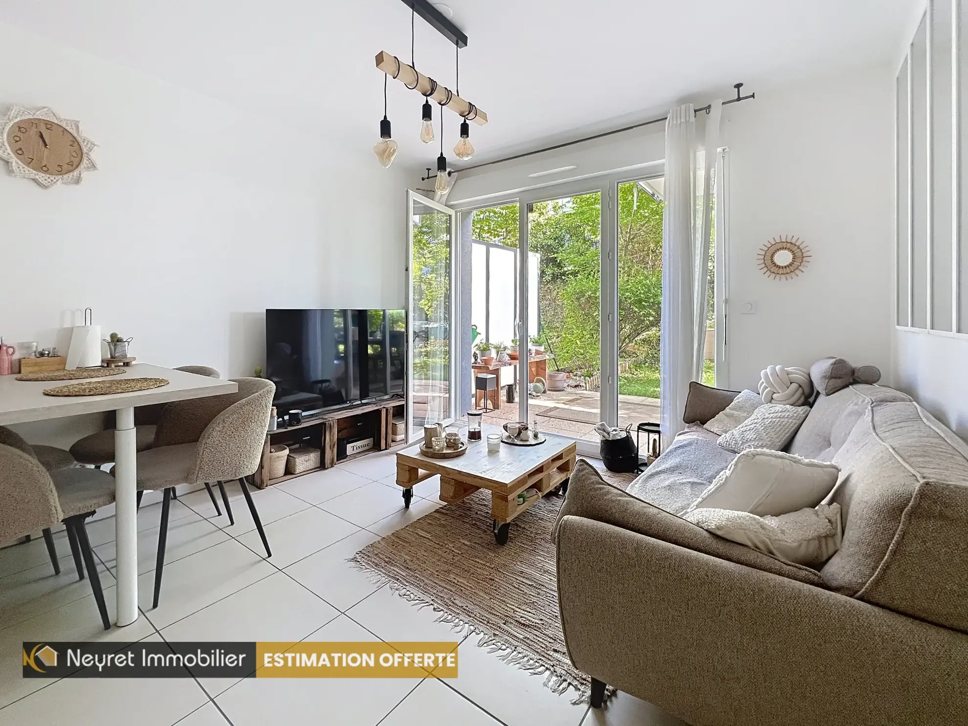 Appartement T2 avec jardin privatif à Vernaison centre - 40 m² 
