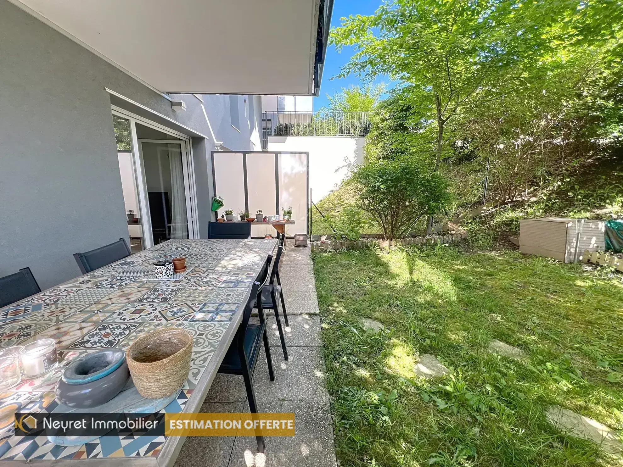 Appartement T2 avec jardin privatif à Vernaison centre - 40 m² 