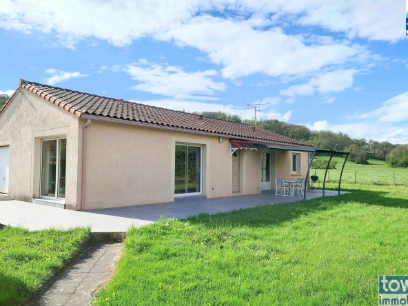 Maison de plain-pied à vendre à Villefranche-de-Rouergue, 94 m² avec terrasse et garage