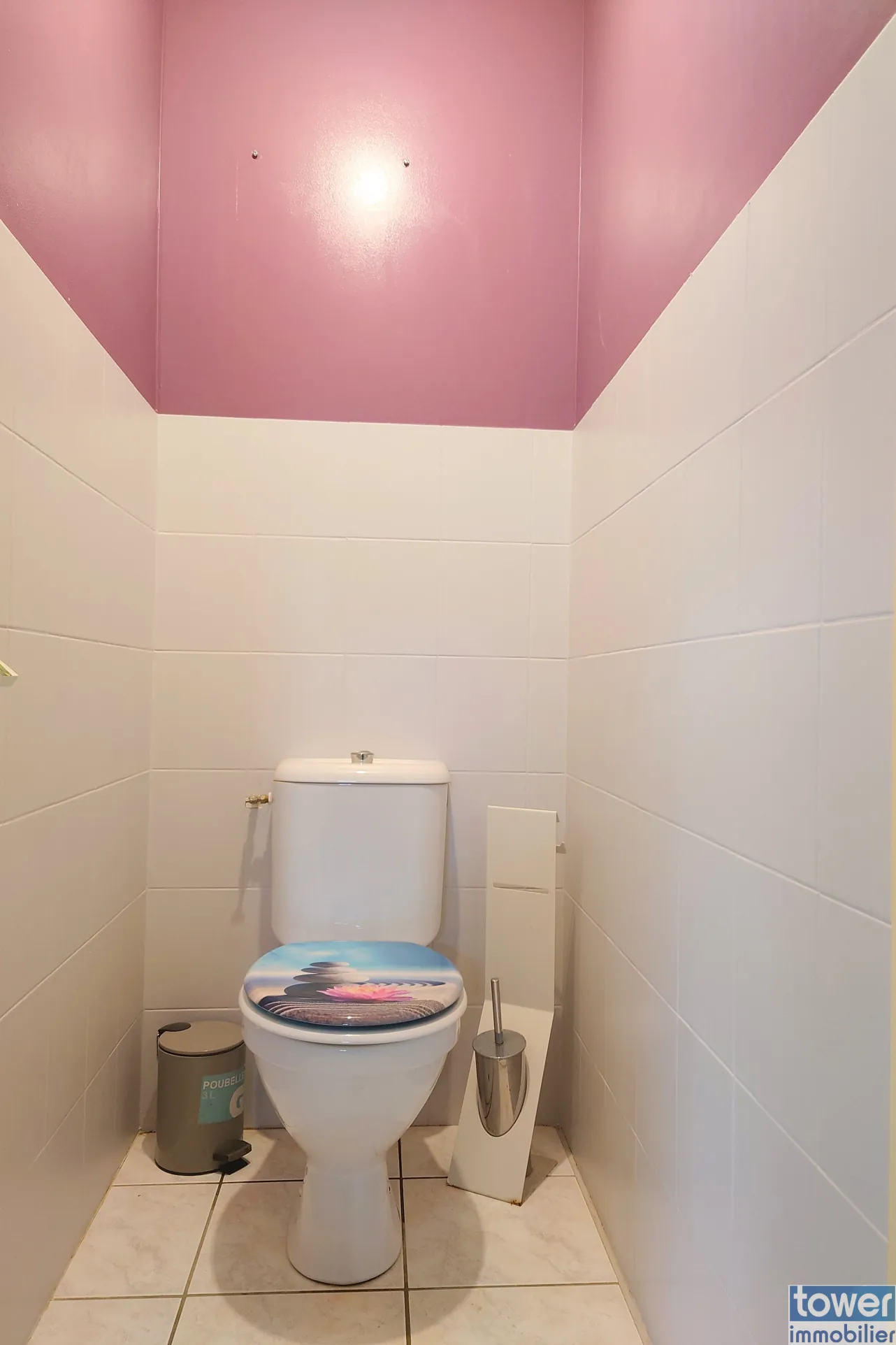 Maison de plain-pied à vendre à Villefranche-de-Rouergue, 94 m² avec terrasse et garage 