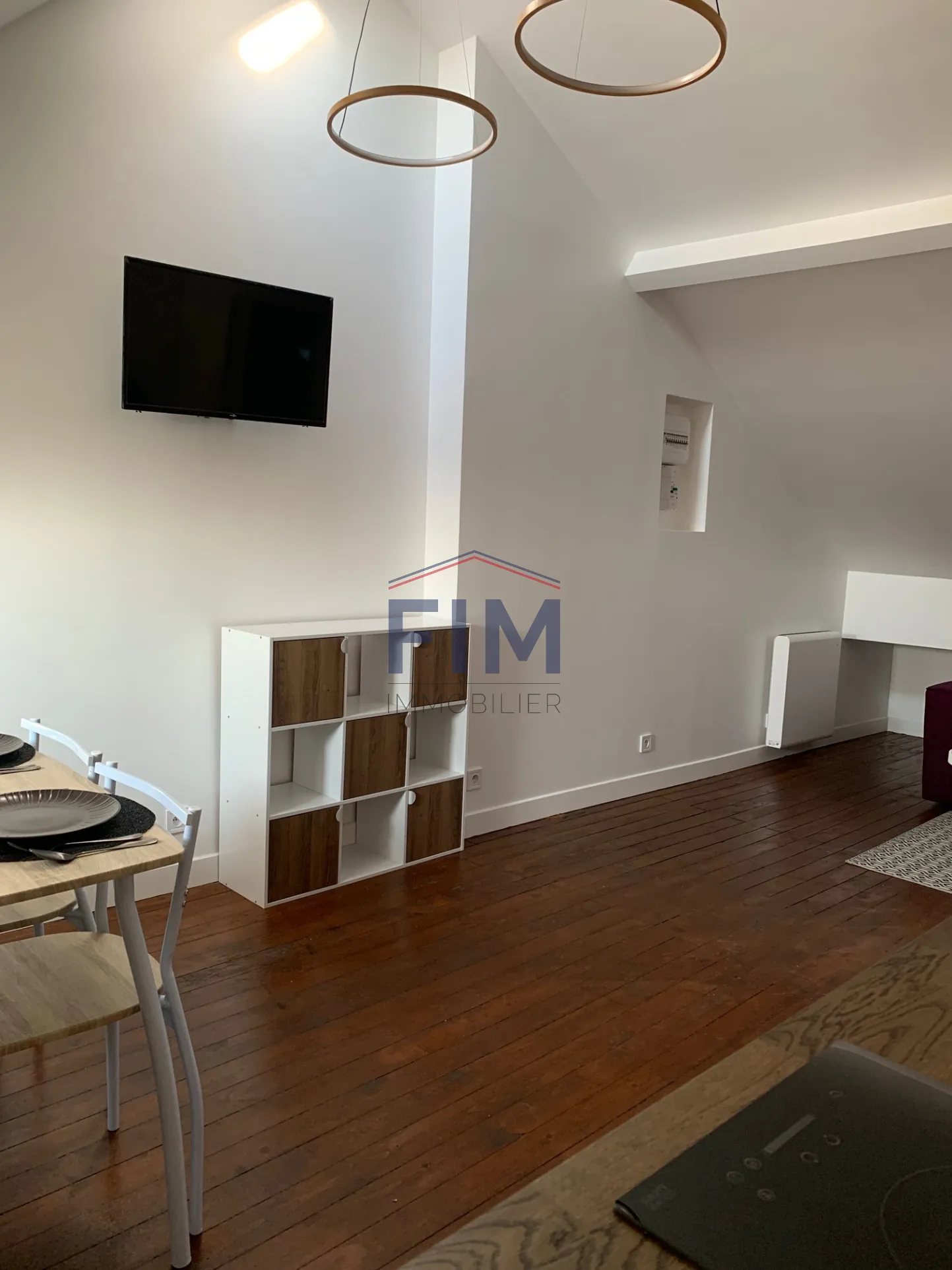 Studio rénové en plein centre de Dieppe à vendre 