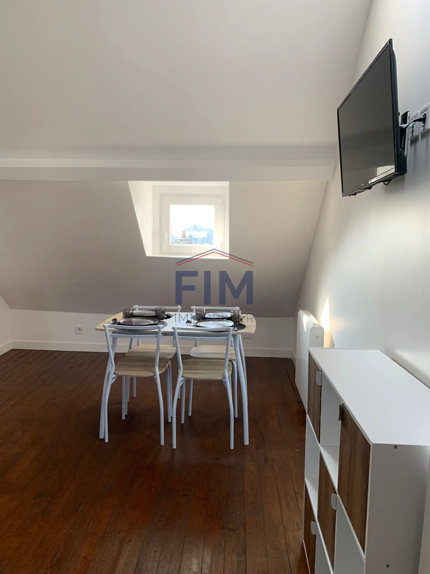 Studio rénové en plein centre de Dieppe à vendre 