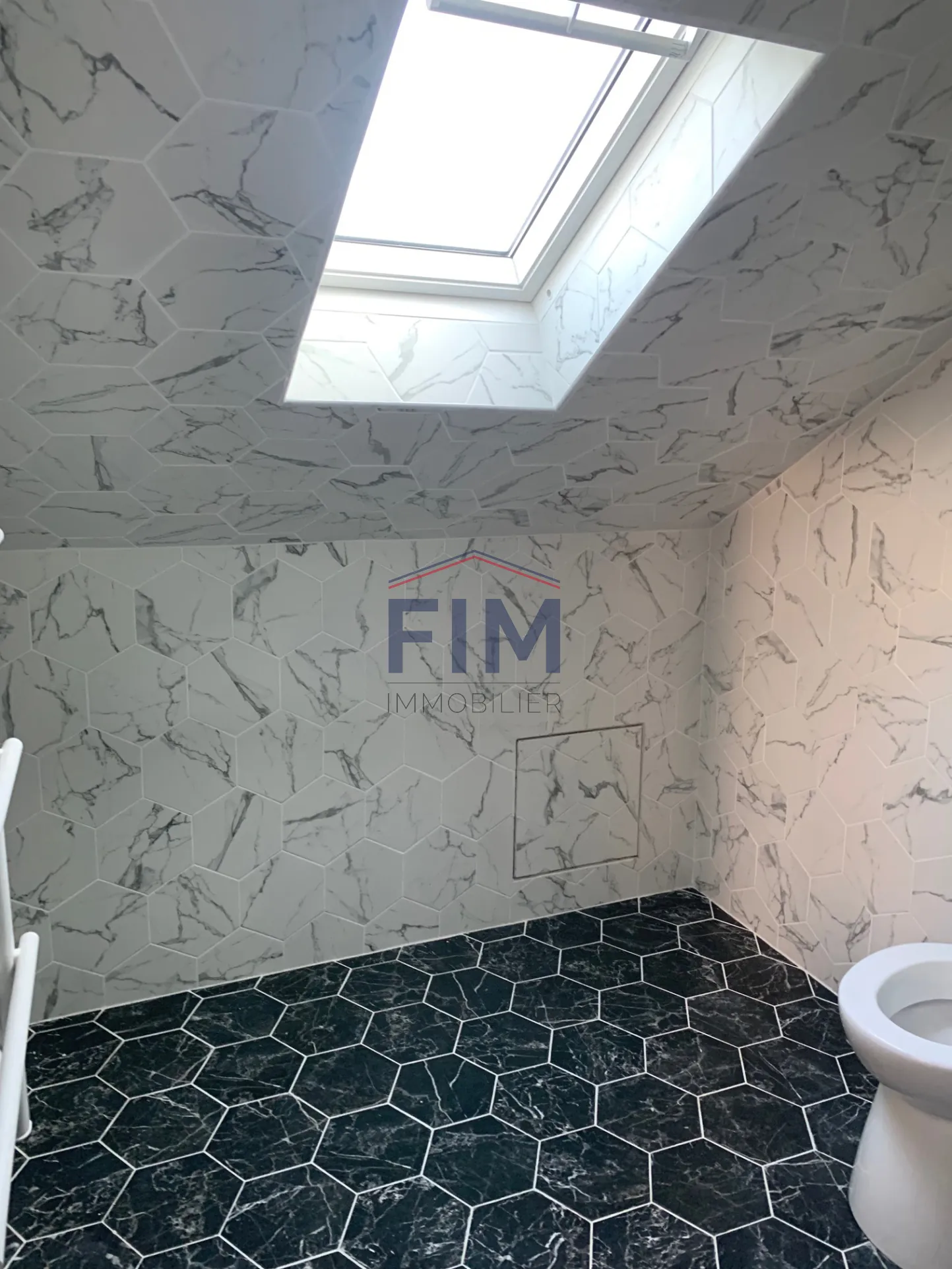 Studio rénové en plein centre de Dieppe à vendre 