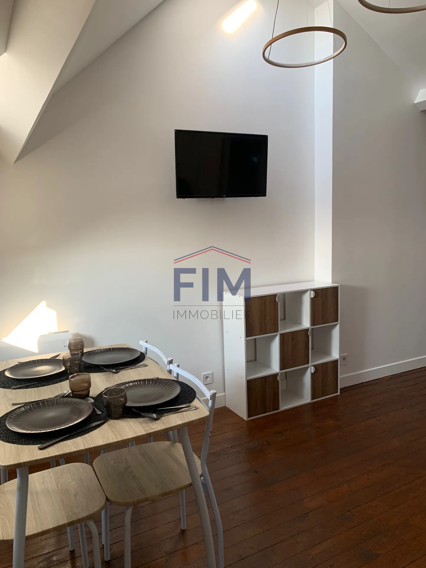 Studio rénové en plein centre de Dieppe à vendre 