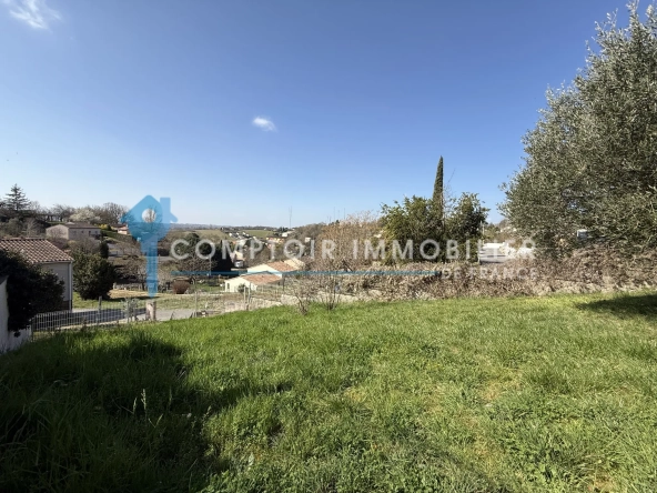 Terrain à bâtir de 312 m² au cœur du village de Montastruc La Conseillère