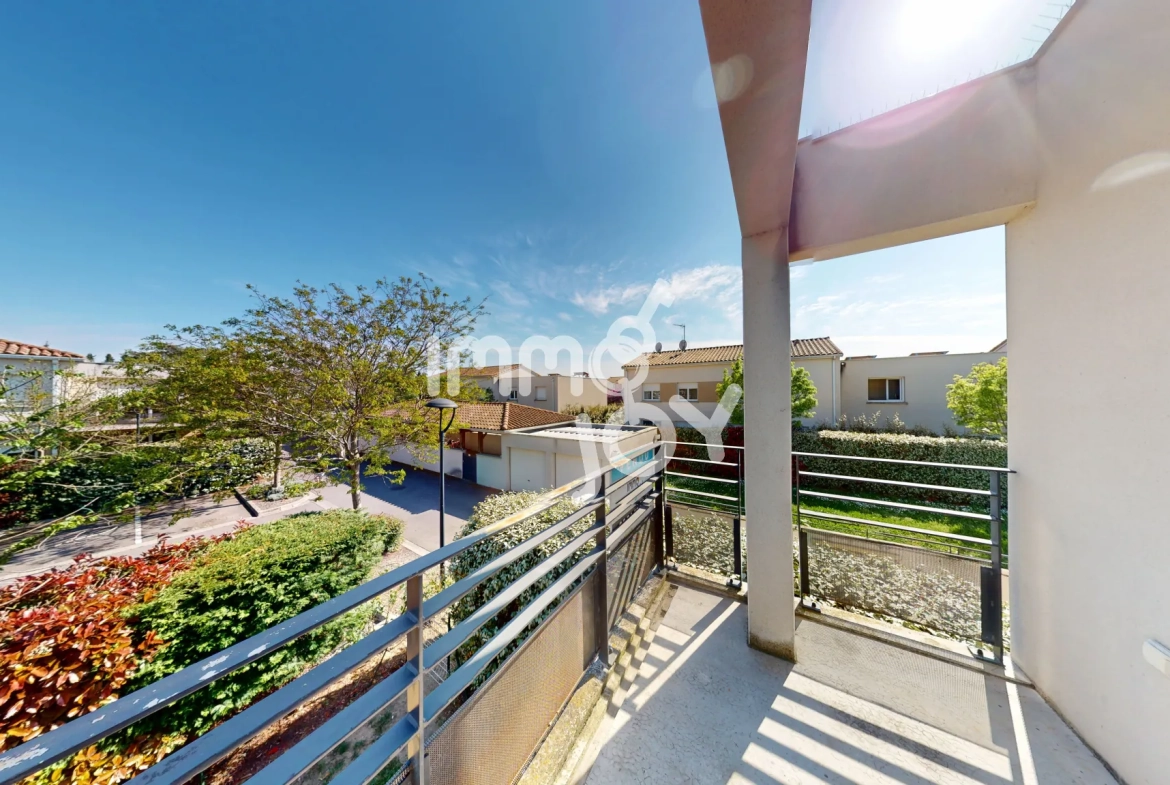 Appartement T3 de 61 m² avec terrasse et garage à Cugnaux 