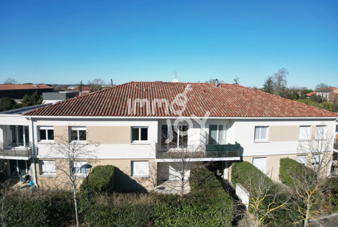 Appartement T3 de 61 m² avec terrasse et garage à Cugnaux 