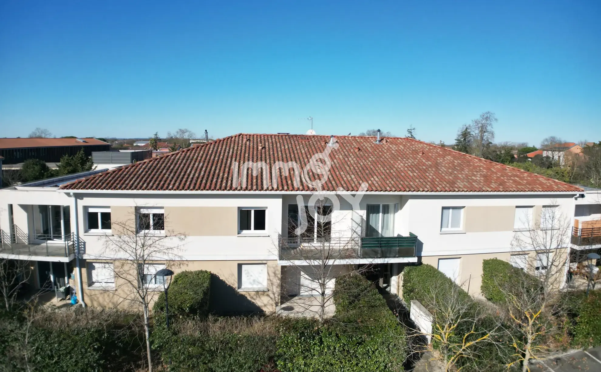 Appartement T3 de 61 m² avec terrasse et garage à Cugnaux 