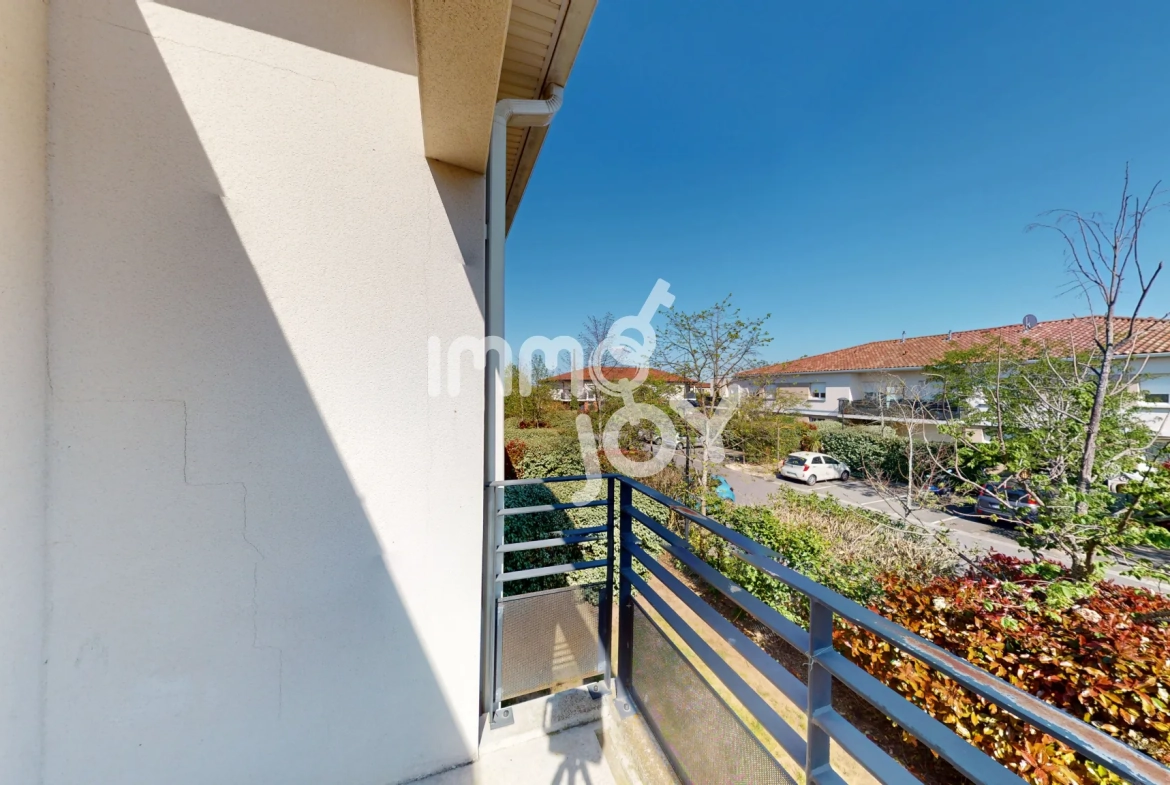 Appartement T3 de 61 m² avec terrasse et garage à Cugnaux 