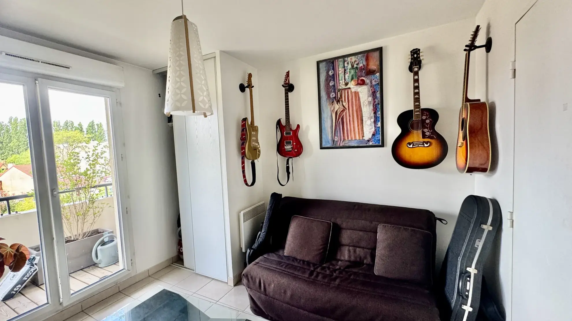 Appartement 3 pièces lumineux avec balcon, parking et cave à Poissy 