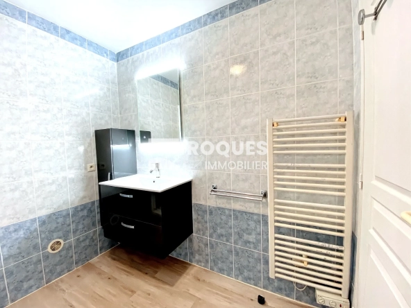 Appartement de type 2 rénové au cœur de Millau - 36 m², vendu meublé 