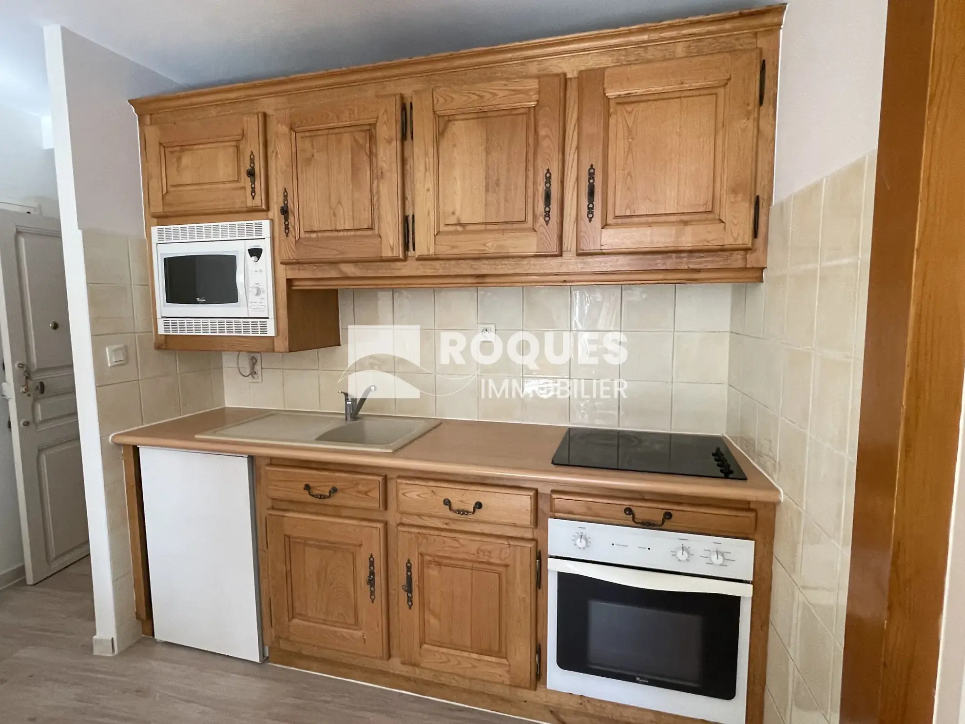 Charmant appartement de type 2 rénové au centre de Millau 